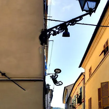 G30 Finalborgo Lodging'n Bike Box Nyaraló