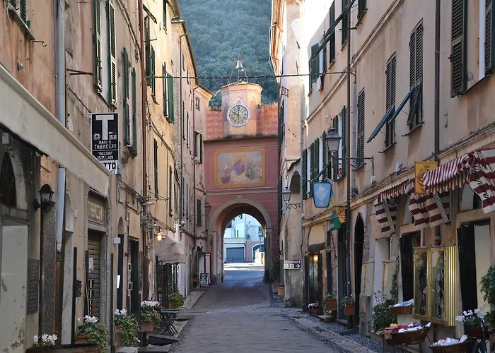 G30 Finalborgo Lodging'N Bike Box Σπίτι διακοπών Finale Ligure